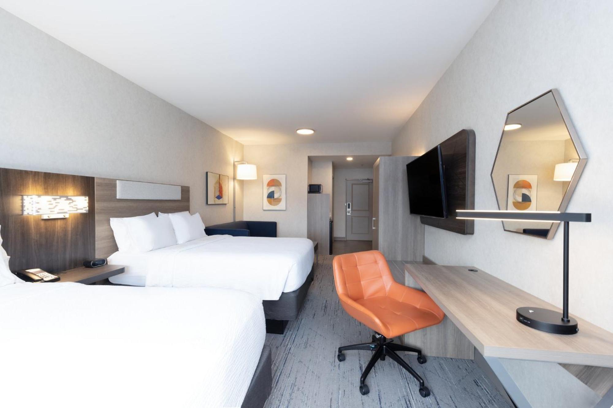 Holiday Inn Express And Suites Missoula By Ihg Exterior photo