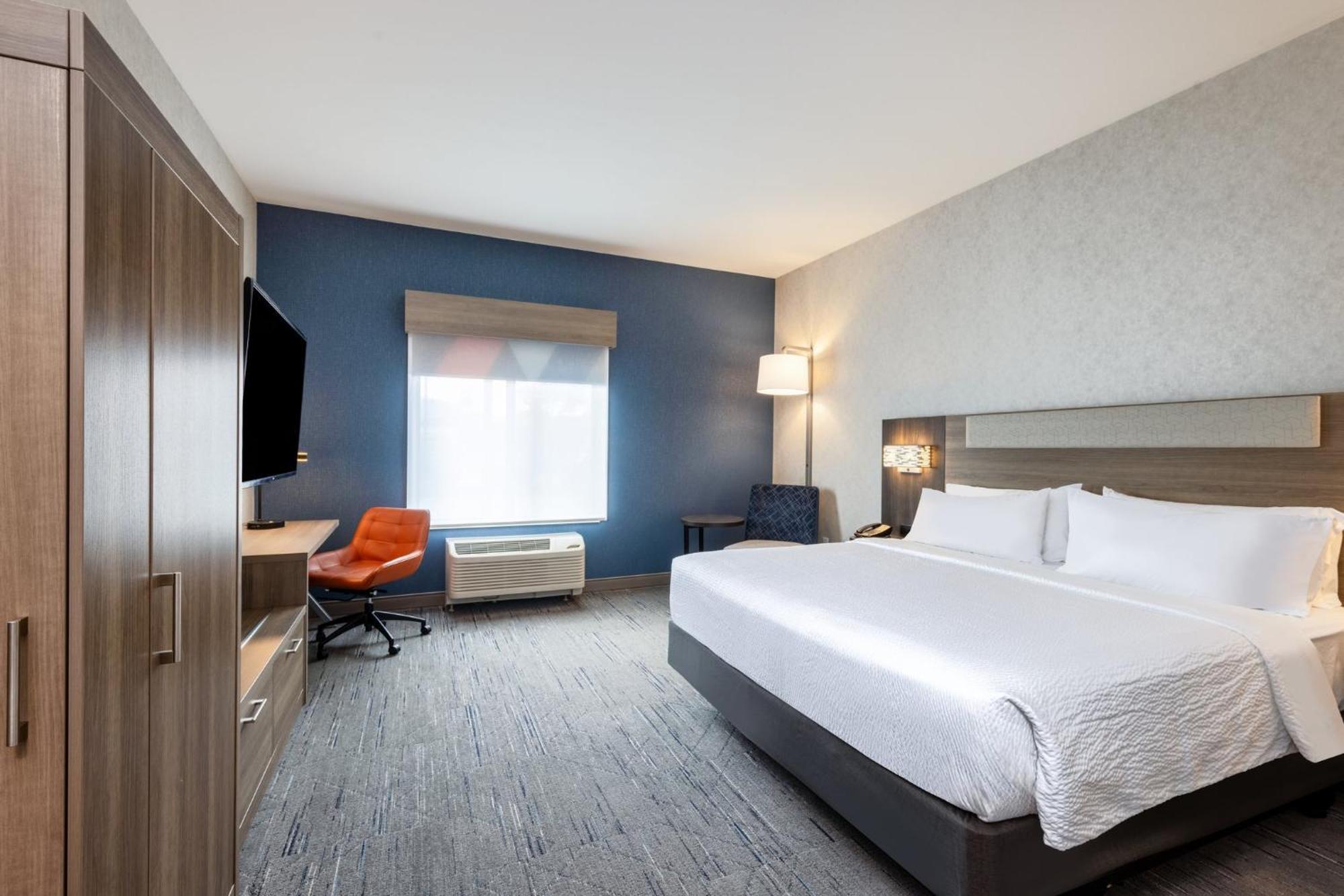 Holiday Inn Express And Suites Missoula By Ihg Exterior photo