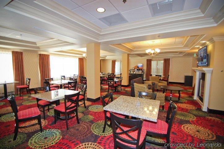 Holiday Inn Express And Suites Missoula, An Ihg Hotel Restaurant photo